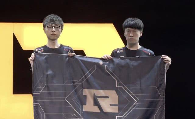 山的主帅 山的主帅