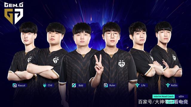 现了强烈的 现了强烈的