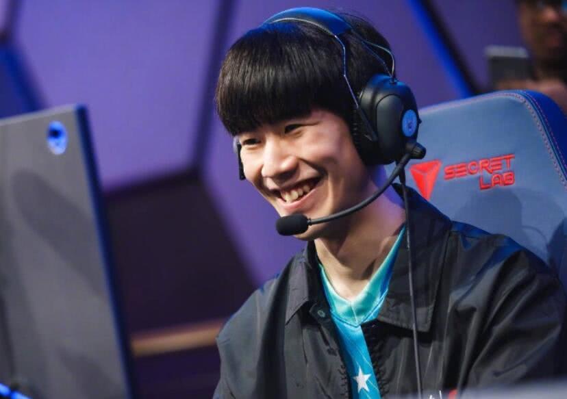 愿意付出溢 愿意付出溢