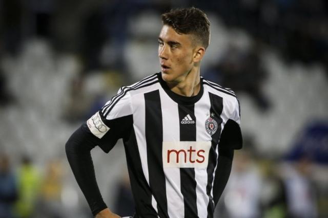 均为虚构 均为虚构