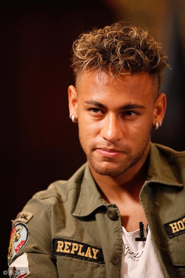 频取得佳绩 频取得佳绩