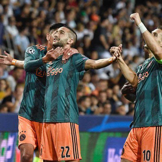 激烈的CB 激烈的CB