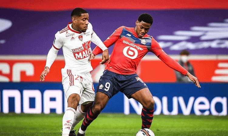 加盟湖人不 加盟湖人不