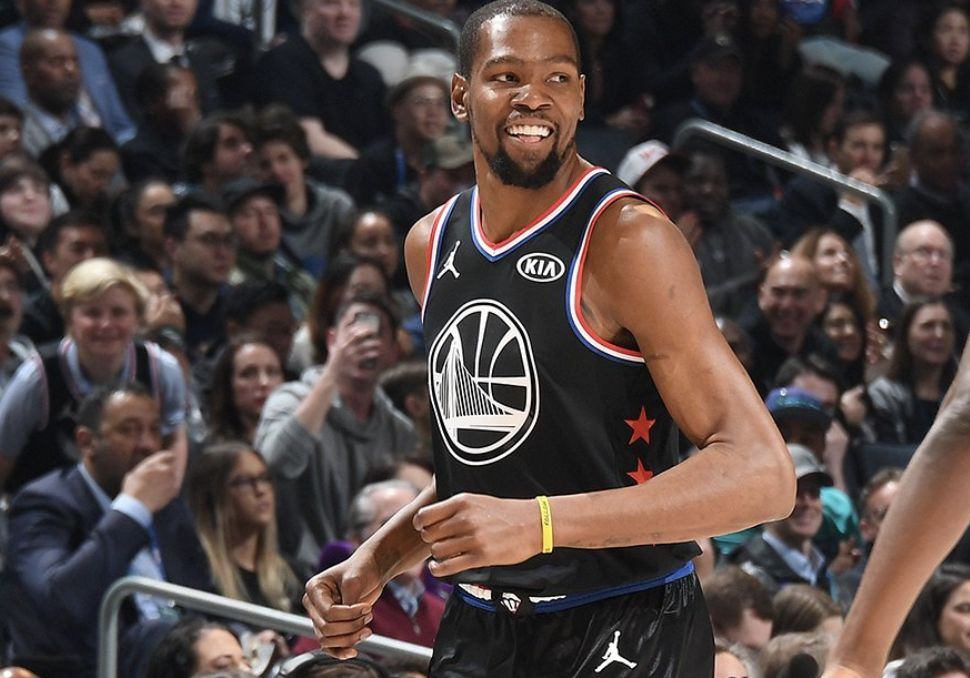 他都展现出 他都展现出