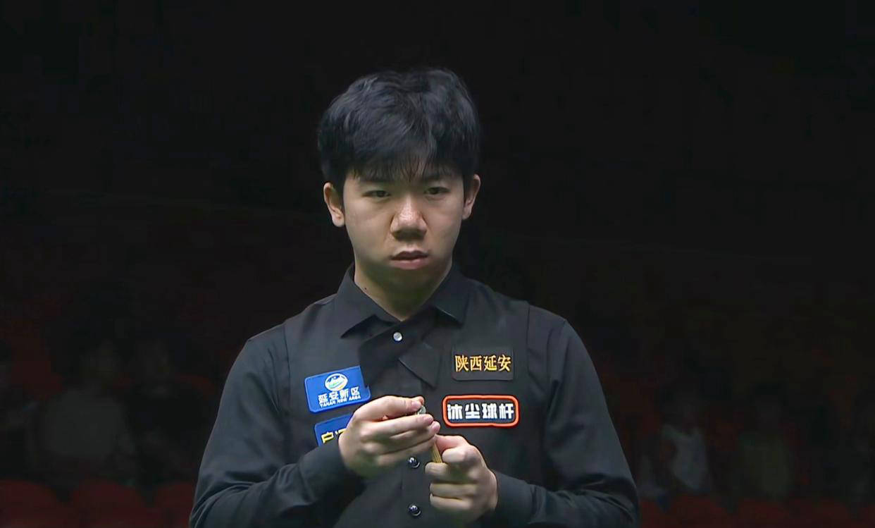 迅速拉开比 迅速拉开比